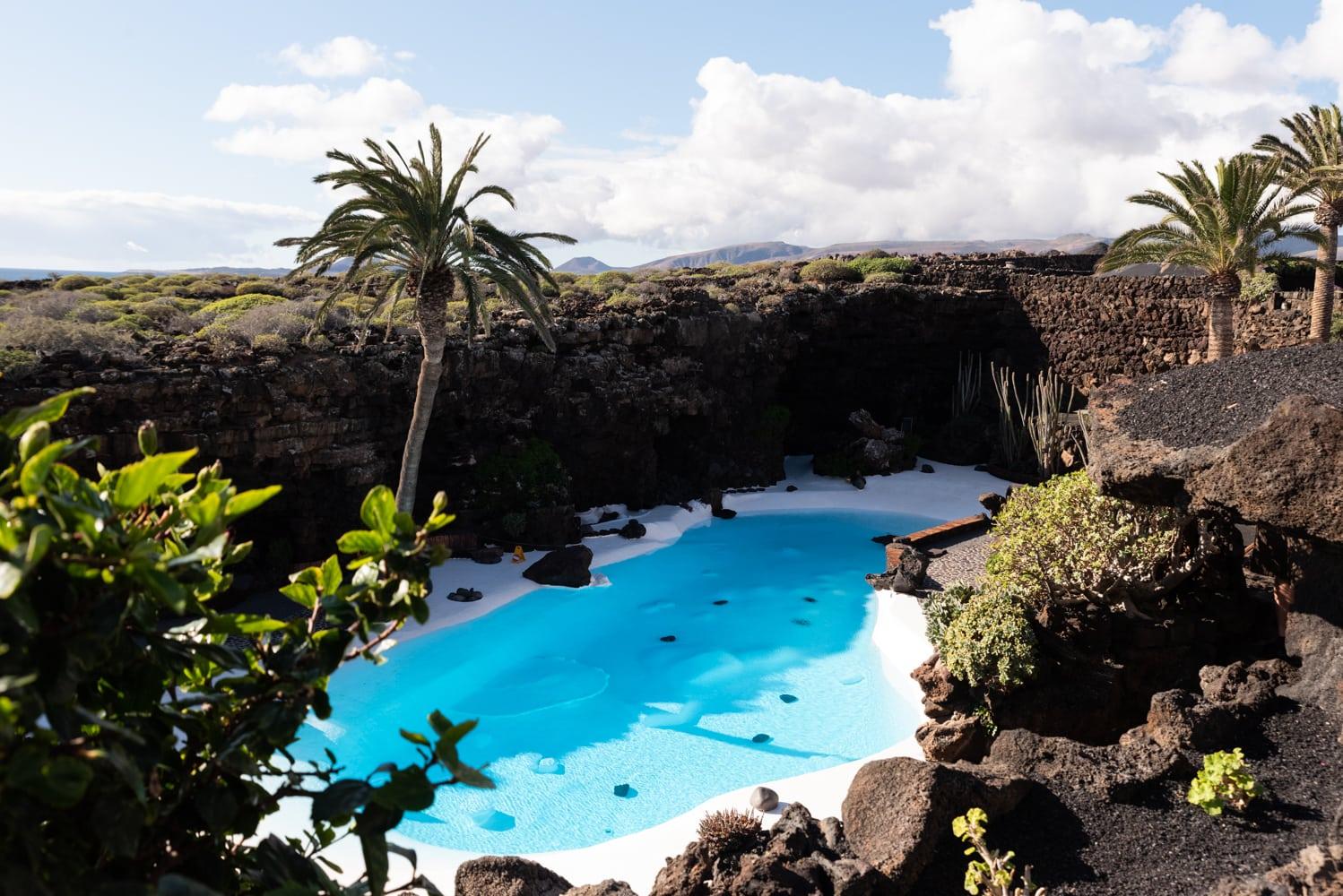 piscine extérieure des Jameos del Agua